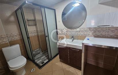 Bornova'nın merkezi konumunda 3+1 kiralık daire