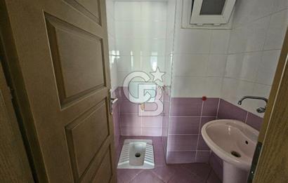 Bornova'nın merkezi konumunda 3+1 kiralık daire