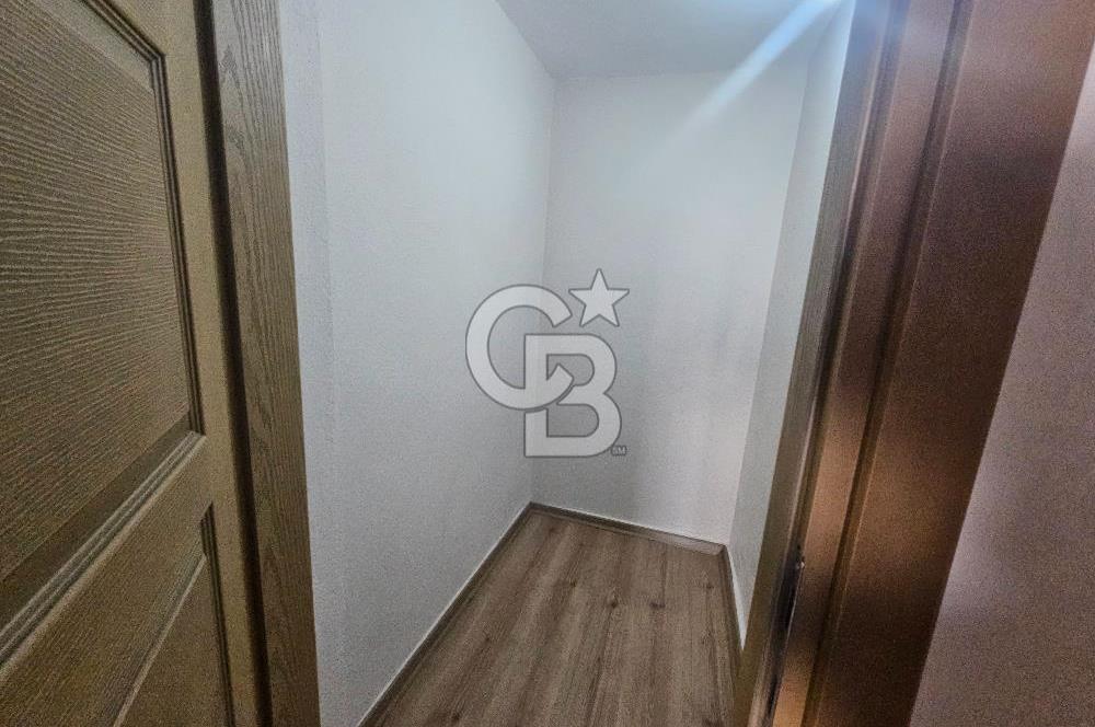 Bornova'nın merkezi konumunda 3+1 kiralık daire