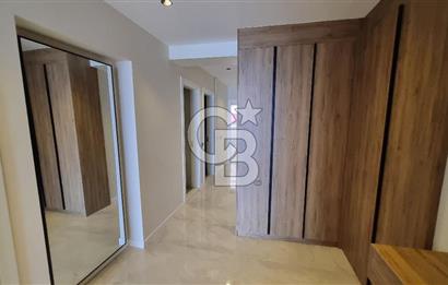 Alsancak Kordon'da Deniz Manzaralı, Tadilatlı 3+1 Kiralık Daire