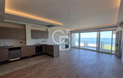 Alsancak Kordon'da Deniz Manzaralı, Tadilatlı 3+1 Kiralık Daire