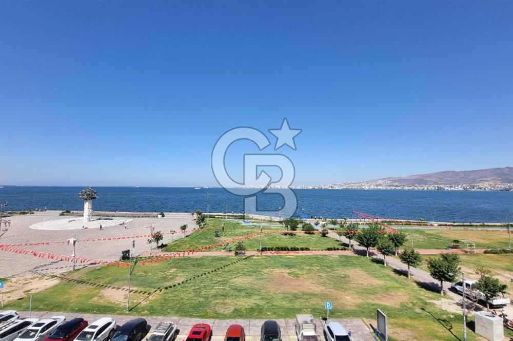 Alsancak Kordon'da Deniz Manzaralı, Tadilatlı 3+1 Kiralık Daire