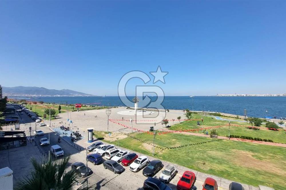 Alsancak Kordon'da Deniz Manzaralı, Tadilatlı 3+1 Kiralık Daire
