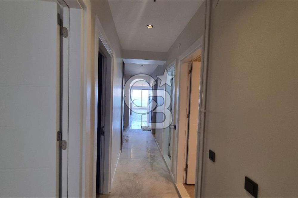 Alsancak Kordon'da Deniz Manzaralı, Tadilatlı 3+1 Kiralık Daire