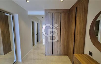 Alsancak Kordon'da Deniz Manzaralı, Tadilatlı 3+1 Kiralık Daire