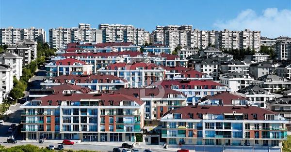 BEYLİKDÜZÜ ŞEHRİ BEYAZ 2 SİTESİNDE SIFIR 5+1 KIRALIK DAİRE - 370648