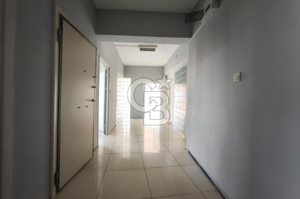 ATAŞEHIR AŞIKVEYSEL ANA CADDE TABELA DEĞERI OLAN DÜKKAN&OFIS
