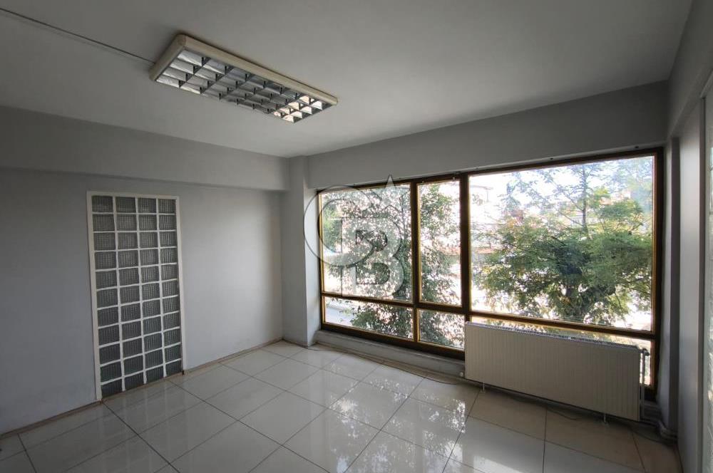 ATAŞEHIR AŞIKVEYSEL ANA CADDE TABELA DEĞERI OLAN DÜKKAN&OFIS