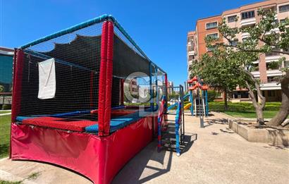EVONA'DAN GÜZELYURTDA EŞYALI ÖZDAMAR SİTESİNDE KİRALIK 1+1 DAİRE