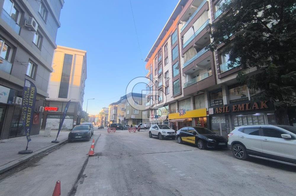 EVONADAN MURADİYE PAZAR YERİ KARŞISI TERASLI 3. KAT 1+1 DAİRE