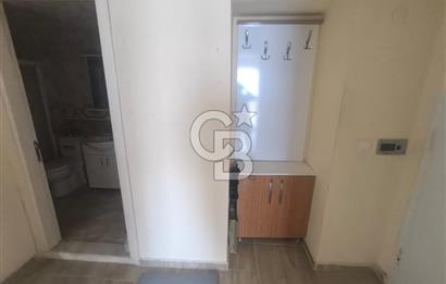 EVONADAN MURADİYE PAZAR YERİ KARŞISI TERASLI 3. KAT 1+1 DAİRE