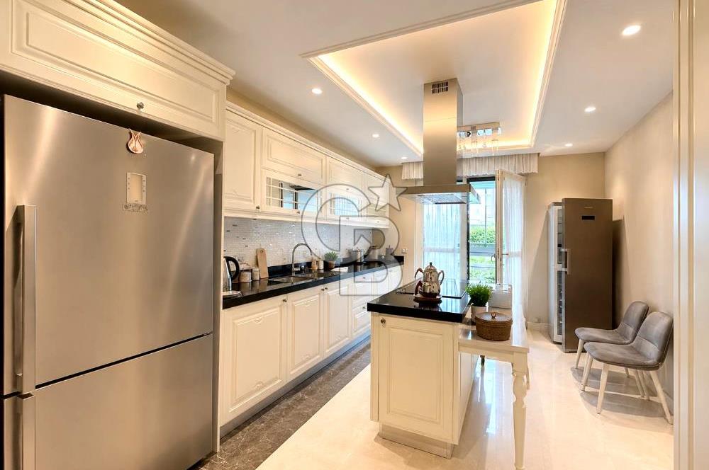 Mavera Sarayları'ında Ayrıcalıklı 4+1 | 258 m² Satılık Daire