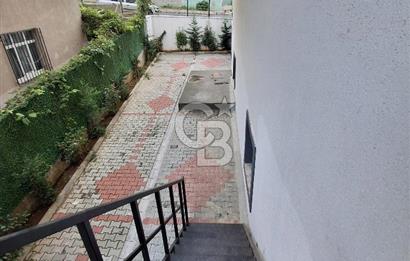 SULTANBEYLİ AHMET YESEVİ DE SATILIK 350 M² DEPO VE GARAJLI DÜKKAN 
