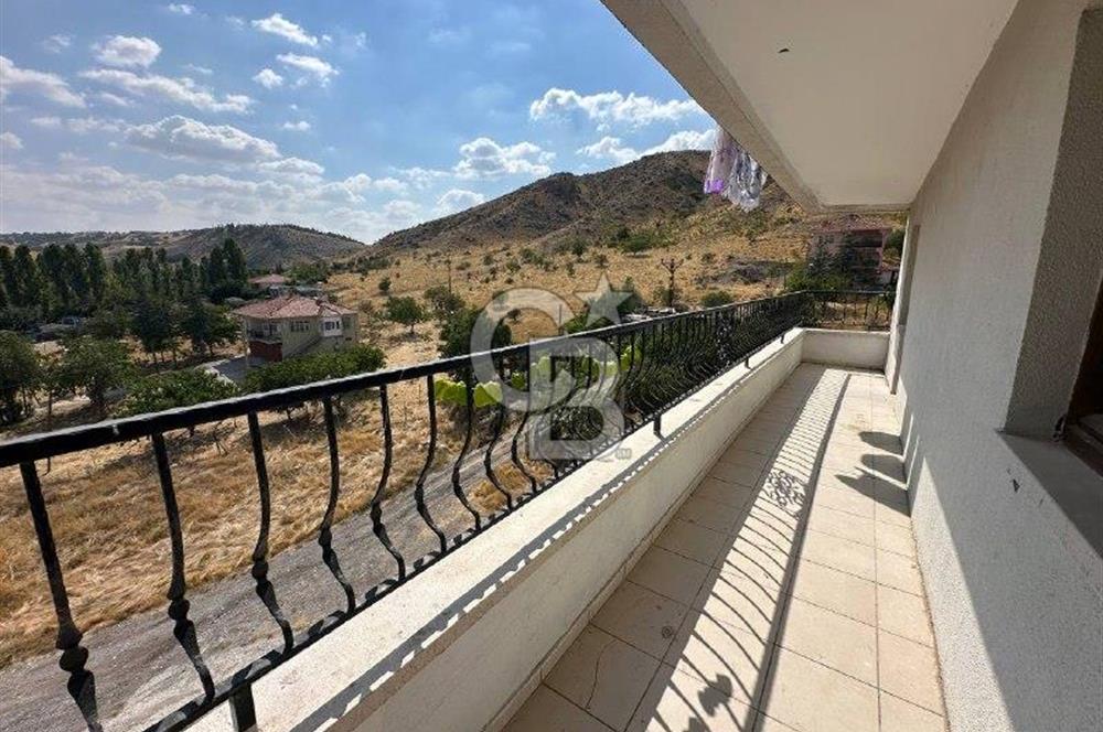 Alacaatlı Cad. 160 m², 3+1, Balkonlu, Kiralık 4.Kat (Ara Kat)