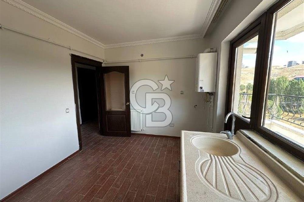 Alacaatlı Cad. 160 m², 3+1, Balkonlu, Kiralık 4.Kat (Ara Kat)
