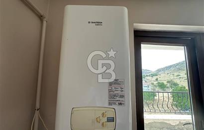 Alacaatlı Cad. 160 m², 3+1, Balkonlu, Kiralık 4.Kat (Ara Kat)