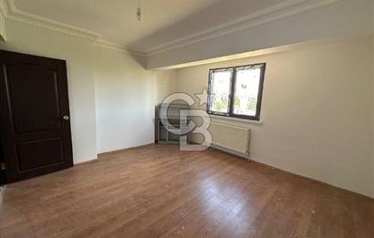 Alacaatlı Cad. 160 m², 3+1, Balkonlu, Kiralık 4.Kat (Ara Kat)