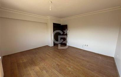 Alacaatlı Cad. 160 m², 3+1, Balkonlu, Kiralık 4.Kat (Ara Kat)