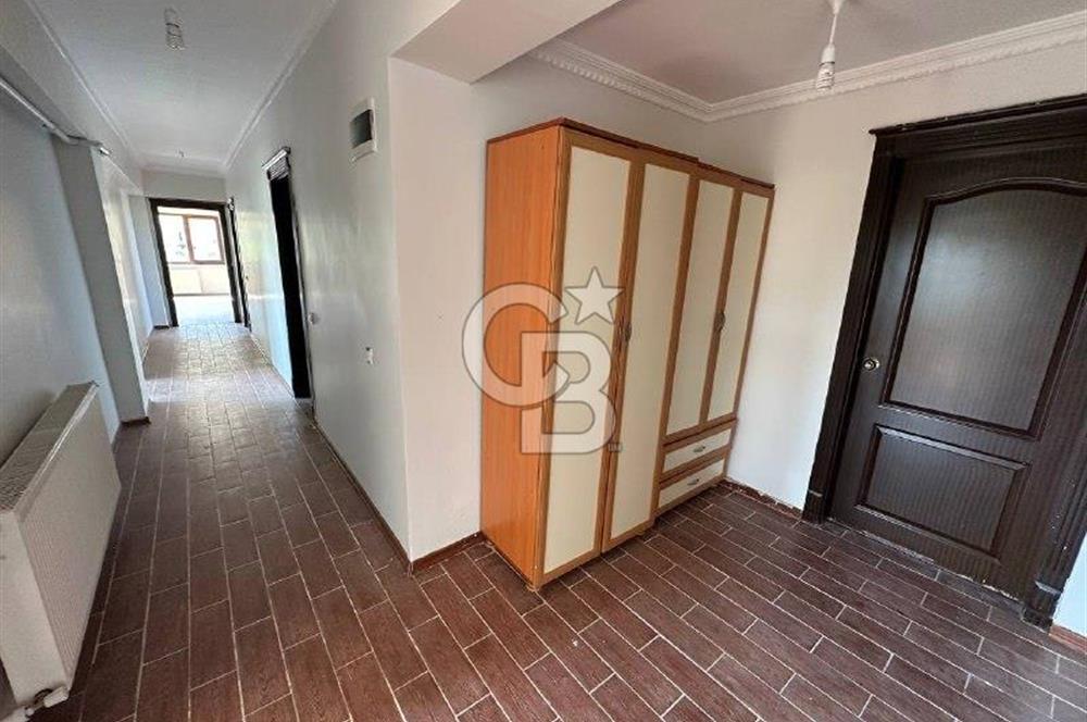 Alacaatlı Cad. 160 m², 3+1, Balkonlu, Kiralık 4.Kat (Ara Kat)