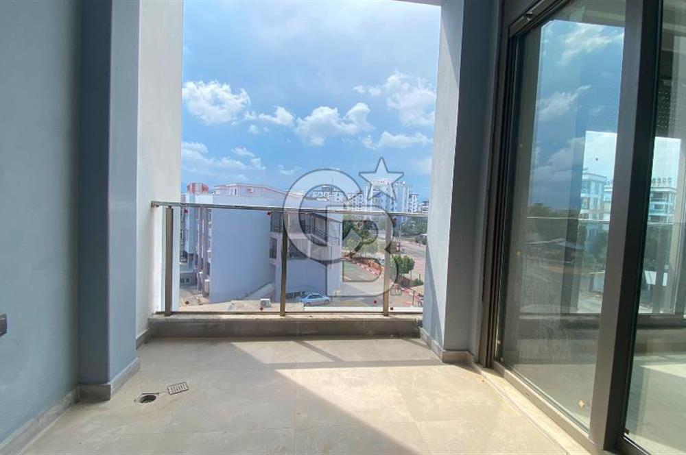 Göksu'da Havuzlu Site İçinde Yerden Isıtmalı Sıfır 2+1 Kiralık Daire