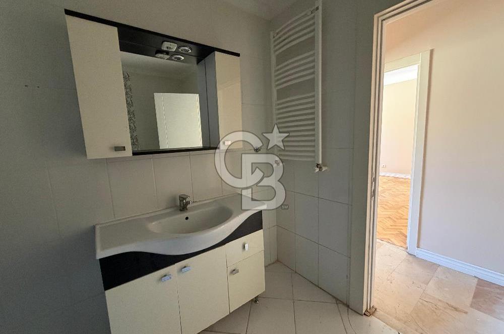 BEŞİKTAŞ,FULYA'DA, ŞENOL SOKAK'TA 3+1 120 M2 BALKONLU