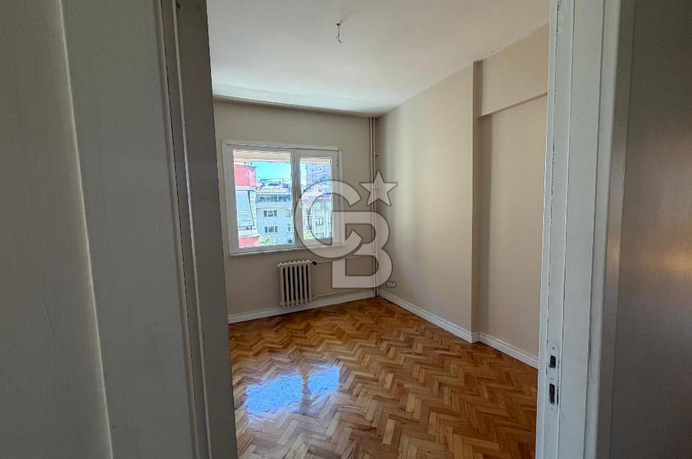 BEŞİKTAŞ,FULYA'DA, ŞENOL SOKAK'TA 3+1 120 M2 BALKONLU