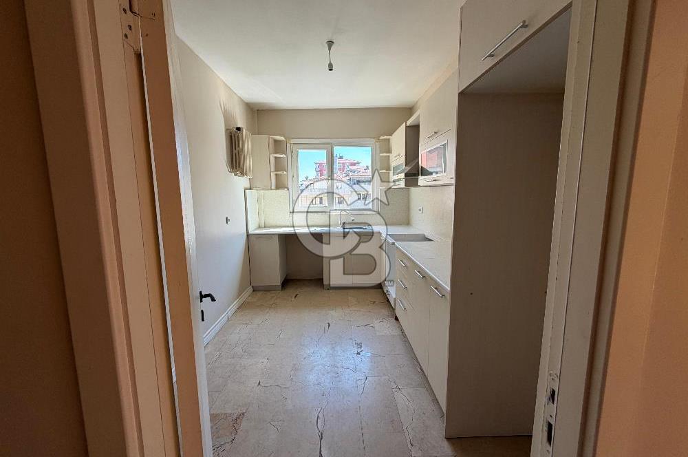 BEŞİKTAŞ,FULYA'DA, ŞENOL SOKAK'TA 3+1 120 M2 BALKONLU