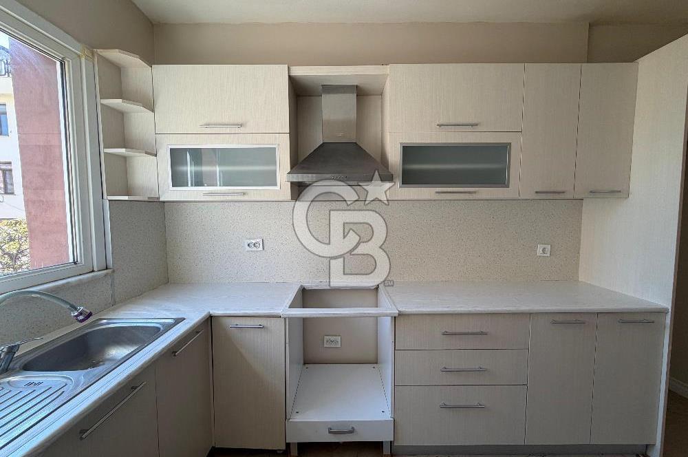 BEŞİKTAŞ,FULYA'DA, ŞENOL SOKAK'TA 3+1 120 M2 BALKONLU