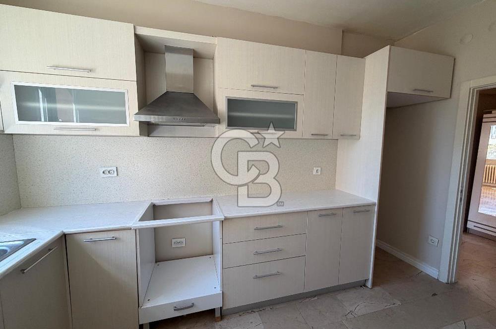BEŞİKTAŞ,FULYA'DA, ŞENOL SOKAK'TA 3+1 120 M2 BALKONLU