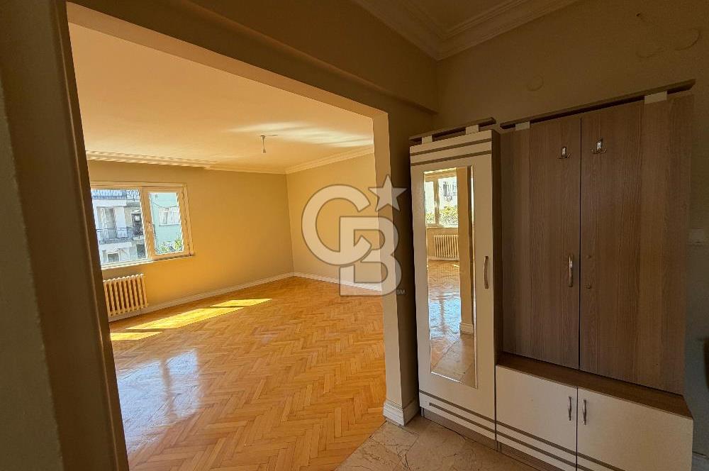 BEŞİKTAŞ,FULYA'DA, ŞENOL SOKAK'TA 3+1 120 M2 BALKONLU