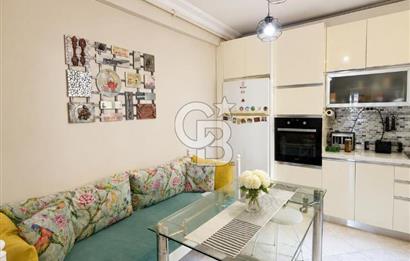ÇENGELKÖYÜN PRESTİJLİ KARMEN SİTESİNDE EŞSİZ MANZARALI 3+1
