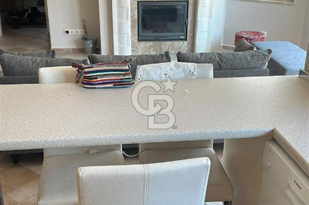 GÖCEK OPAL SİTESİ’NDE DENİZ MANZARALI, HAVUZLU 3+1 DUBLEKS 180 M2