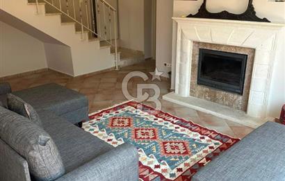 GÖCEK OPAL SİTESİ’NDE DENİZ MANZARALI, HAVUZLU 3+1 DUBLEKS 180 M2