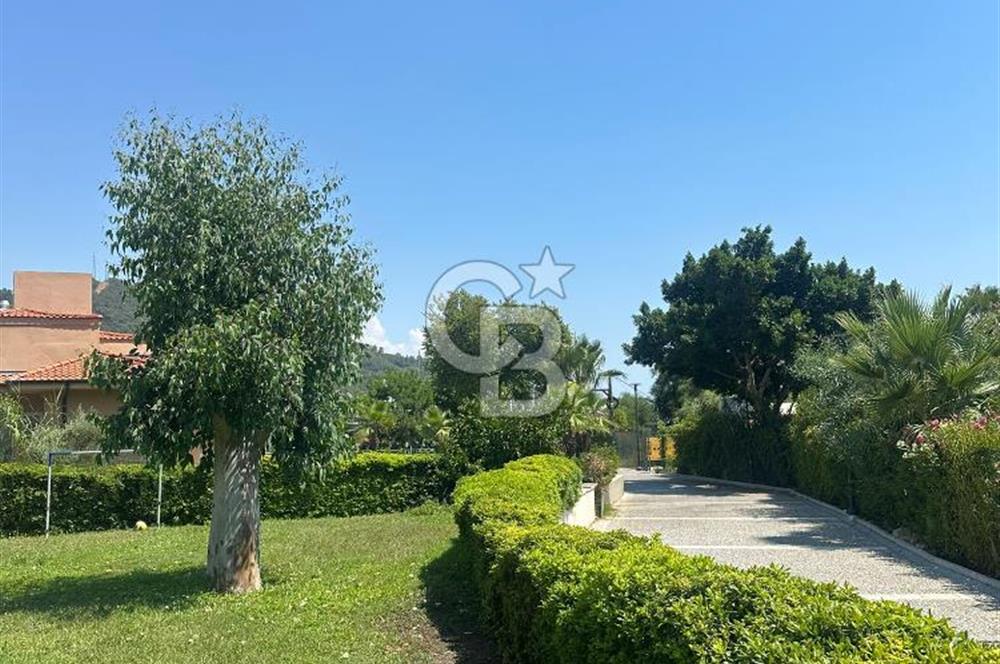 GÖCEK OPAL SİTESİ’NDE DENİZ MANZARALI, HAVUZLU 3+1 DUBLEKS 180 M2
