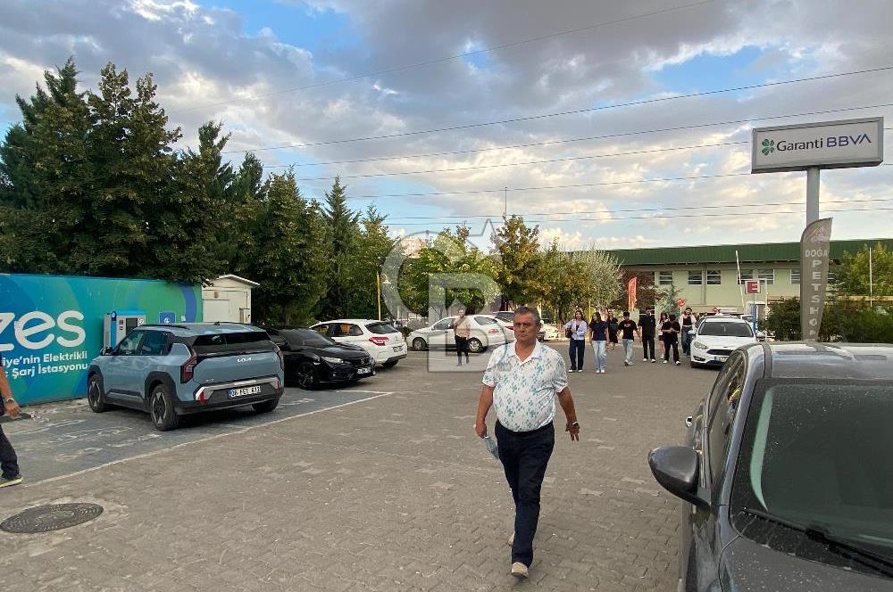 ERYAMAN GÖKSU MAH. 1-2 METRO YANI YAYA TRAFİĞİ OLAN BÖLGEDE DEVREN BÜFE