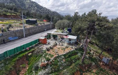 EVOADAN SPİL DAĞI ETEKLERİNDE 780 M2 FIRSAT ARSA