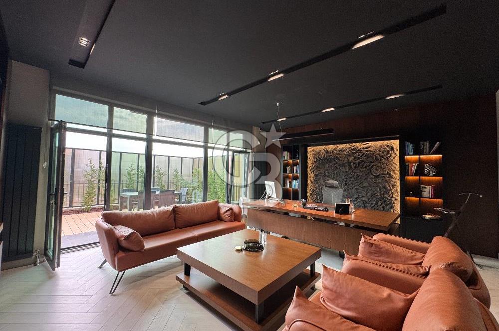 YAŞAMKENTTE 425 M² ASANSÖRLÜ SATILIK LÜKS YAPILI ŞİRKET BİNASI