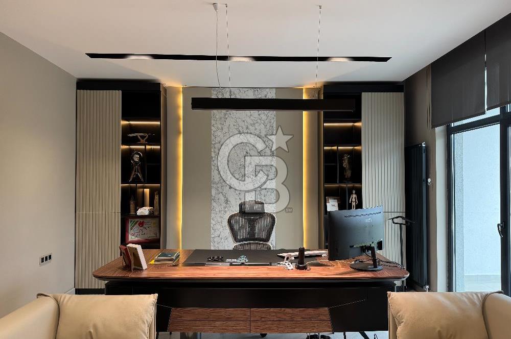 YAŞAMKENTTE 425 M² ASANSÖRLÜ SATILIK LÜKS YAPILI ŞİRKET BİNASI
