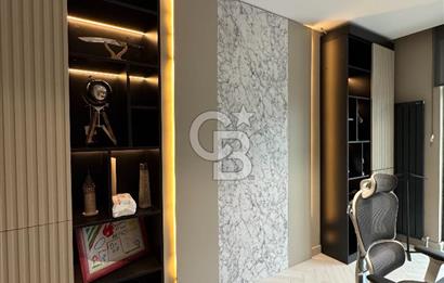 YAŞAMKENTTE 425 M² ASANSÖRLÜ SATILIK LÜKS YAPILI ŞİRKET BİNASI