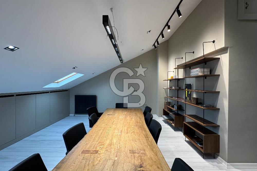 YAŞAMKENTTE 425 M² ASANSÖRLÜ SATILIK LÜKS YAPILI ŞİRKET BİNASI
