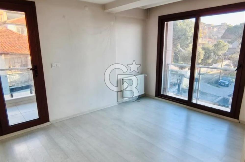 Bayraklı Anadolu Caddesi’nde Krediye Uygun Ferah Köşe 3+1