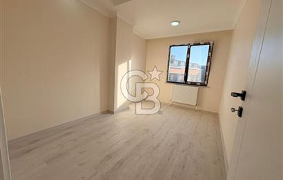 BELEDİYE VE KAYMAKAMLIĞA YAKIN 2+1 SIFIR BUTİK SİTEDE KİRALIK