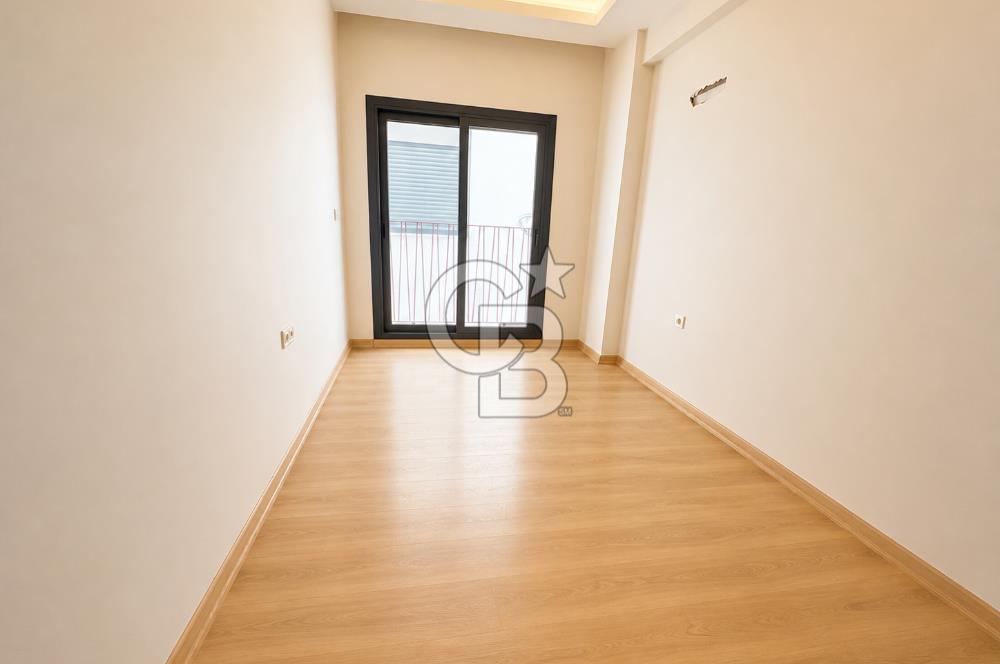 KARŞIYAKA KİRALIK 3+1 DAİRE TRAMVAY VE İZBANA YAKIN