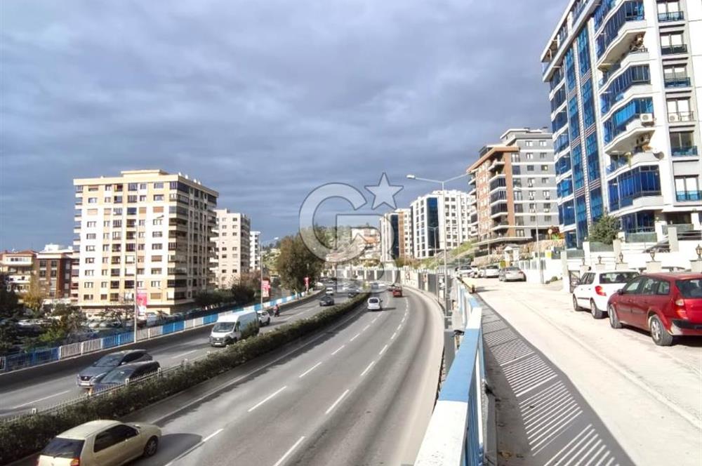 Bayraklı Anadolu Caddesi’nde Krediye Uygun Ferah Köşe 3+1