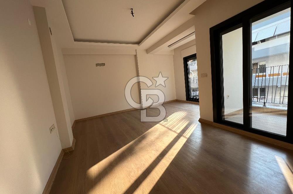 KARŞIYAKA KİRALIK 3+1 DAİRE TRAMVAY VE İZBANA YAKIN