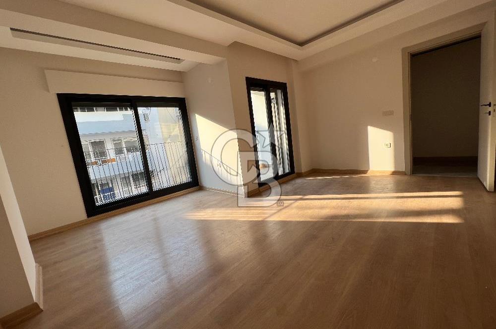 KARŞIYAKA KİRALIK 3+1 DAİRE TRAMVAY VE İZBANA YAKIN