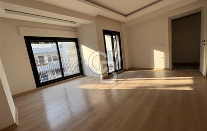 KARŞIYAKA KİRALIK 3+1 DAİRE TRAMVAY VE İZBANA YAKIN