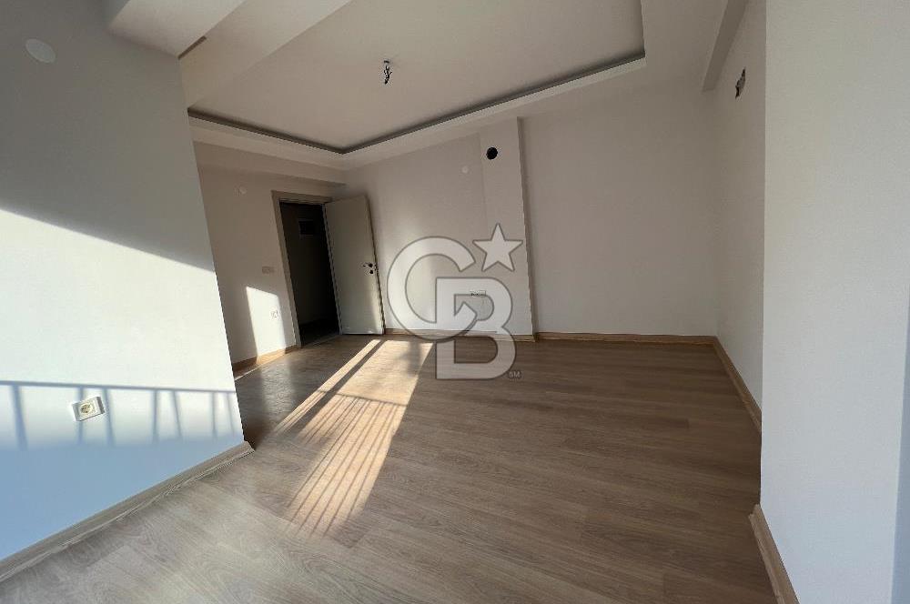 KARŞIYAKA KİRALIK 3+1 DAİRE TRAMVAY VE İZBANA YAKIN