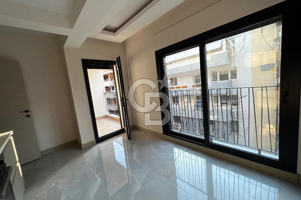 KARŞIYAKA KİRALIK 3+1 DAİRE TRAMVAY VE İZBANA YAKIN