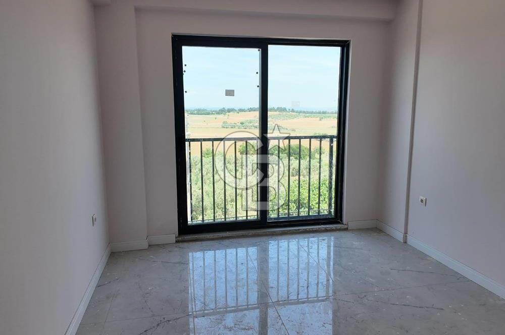 ÇANAKKALE ÇINARLI'DA BUTİK SİTEDE 4,5+1 KİRALIK VİLLA